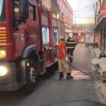 Fogo destrói parte de armazém no Mercado Central de São