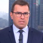 “Foi uma grande injustiça”: ex-âncora processa a Globo e quebra