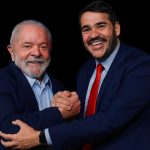 Foto de Lula com Messias repercute; Michelle Bolsonaro reage na