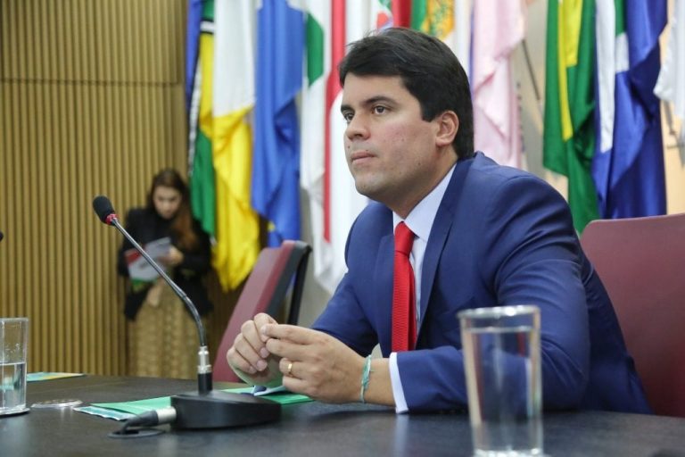 Fufuca tem até domingo para sair de ministério