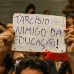Governo Tarcísio prioriza cursos online a mestrado e doutorado na