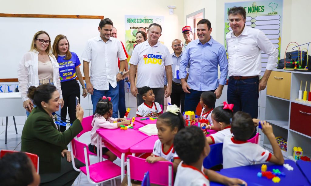 Governo do Maranhão e MEC entregam em Açailândia escola municipal