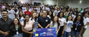 Governo inicia entrega do Cartão Transporte Universitário nos municípios