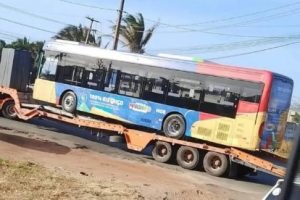 Governo testa primeiro ônibus 100% elétrico na Grande Ilha