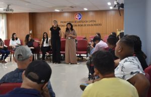 Grupo Reflexivo para homens levanta discussões sobre masculinidade, machismo e