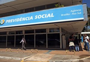 INSS suspende programa para redução da fila de espera por