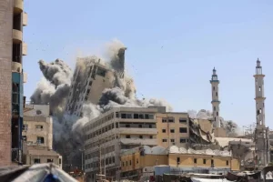 Israel e Hamas assinam primeira fase de acordo de cessar-fogo