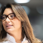Janja defende licença do Ibama para Petrobras na Foz do
