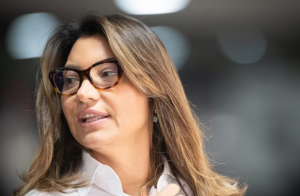 Janja defende licença do Ibama para Petrobras na Foz do