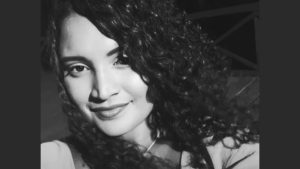 Jovem é encontrada morta após sair para levar filho à
