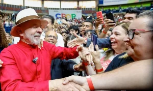 Lula defende união educacional da América Latina para fortalecer independência