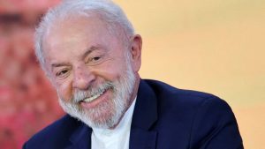Lula vence em todos os cenários para 2026 e amplia