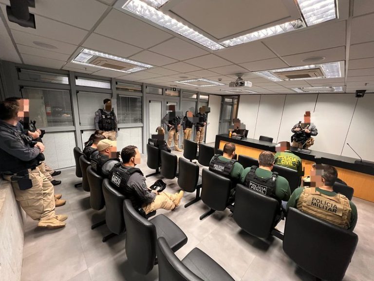 MPSC deflagra operação contra grupo antissemita