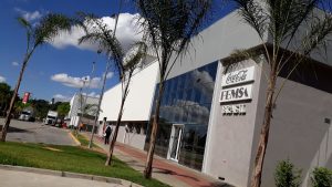 Maior fábrica da Coca-Cola muda economia de cidade no Brasil