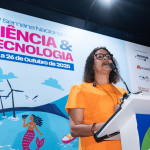 Ministra Luciana Santos anuncia R$ 100 milhões para proteção de