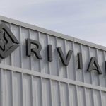 Montadora Rivian nega fraude, mas paga caro para encerrar processo
