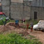 Mulher é morta a golpes de foice pelo vizinho