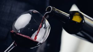 Nova tecnologia brasileira identifica conservante proibido em água, suco e