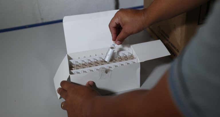 O que é e como funciona o antídoto do metanol