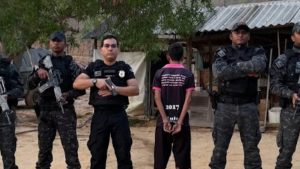 Pai é preso suspeito de abusar sexualmente da filha de