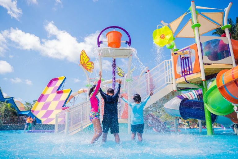 Parque aquático maranhense oferece entrada gratuita para crianças durante o