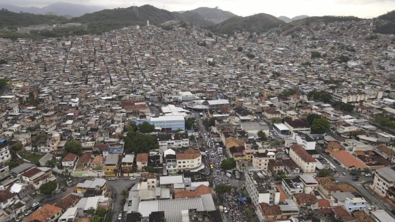 Partidos com Lula pedem acesso de familiares de mortos ao