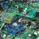 Pesquisadores criam metal líquido que se regenera e pode ser