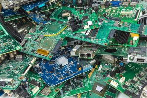 Pesquisadores criam metal líquido que se regenera e pode ser