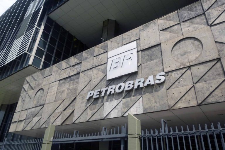 Petrobras quer perfurar mais poços na bacia da Foz do