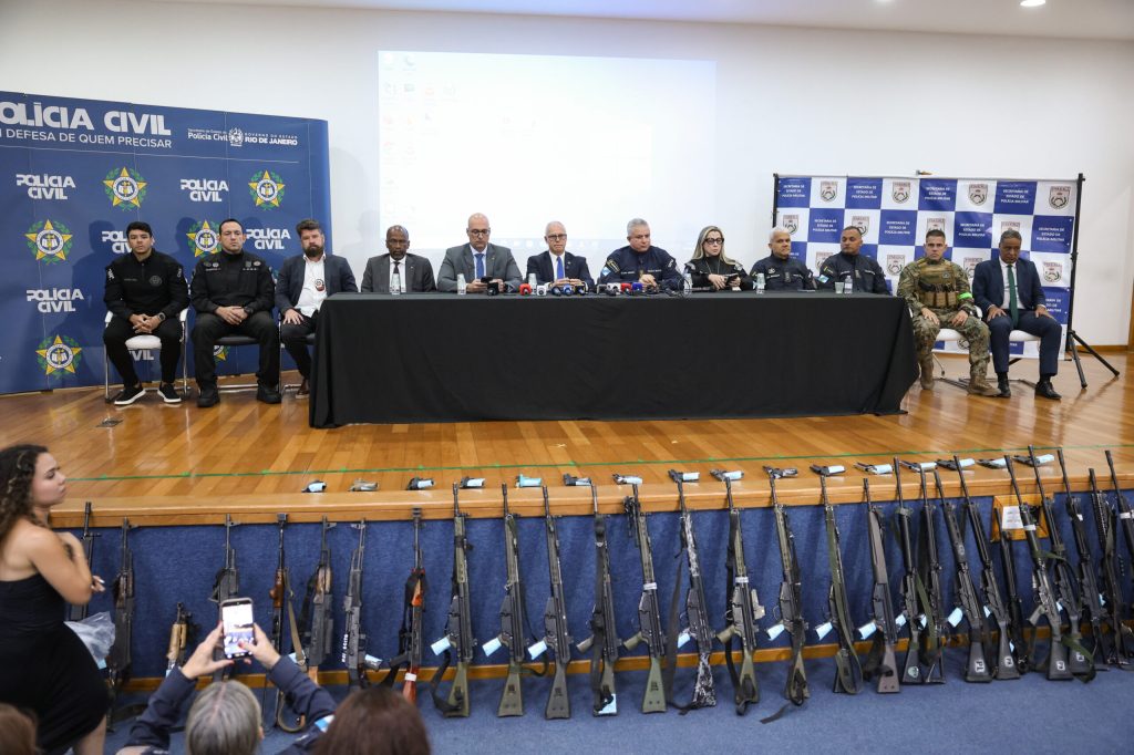 Polícia Civil do Rio diz ter prendido 20 dos 100