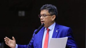 Projeto de lei propõe que laboratórios notifiquem diagnósticos de câncer