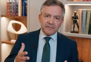 “Proposta de reforma limita investimento em serviços públicos e ataca