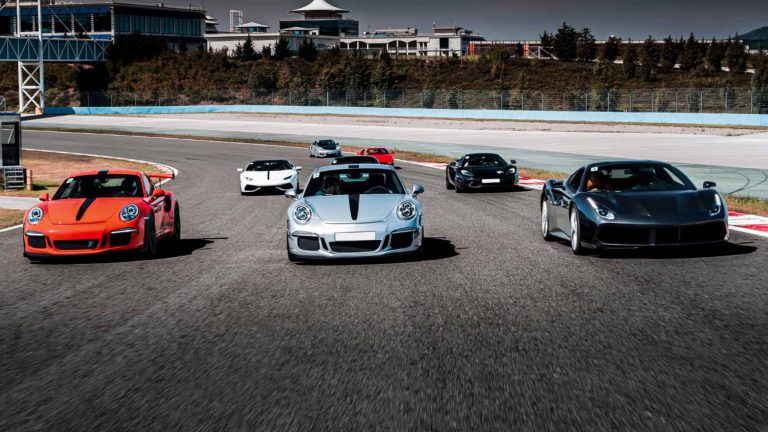 Quais os carros de luxo preferidos por artistas e jogadores