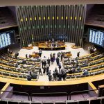“Reforma enfraquece o Estado e ameaça serviços básicos ao cidadão”,