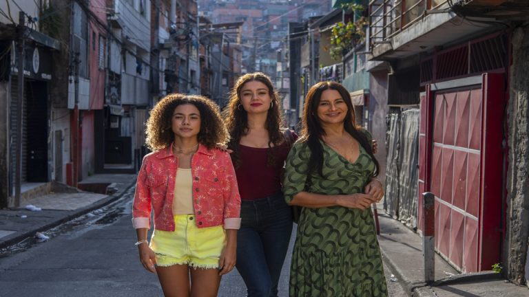 Saiba quem é quem em Três Graças, a novela que