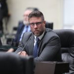 Sem sucessor definido, Ratinho Junior vê esquerda avançar no PR