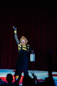 Sessão gratuita e inclusiva do Le Petit Cirque acontece nesta