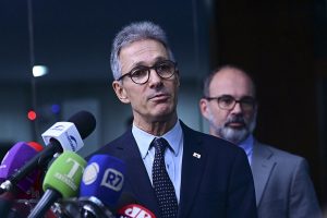 Sindicatos reagem à pressão para privatizar Copasa