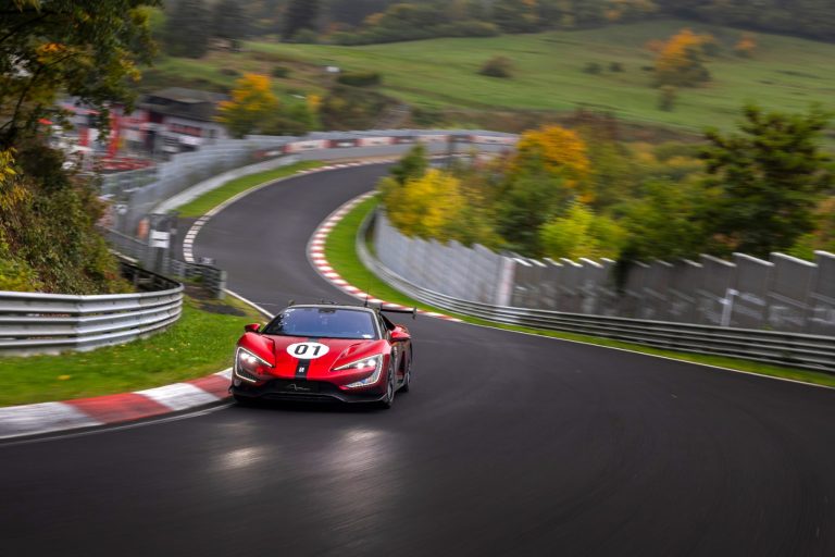 Supercarro elétrico da BYD bate mais um recorde de velocidade