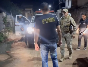 Suspeito de tráfico de drogas é preso em flagranteCentral de