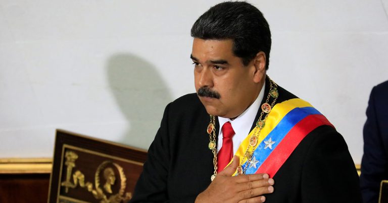 Trump autoriza ações da CIA para derrubar Maduro na Venezuela,