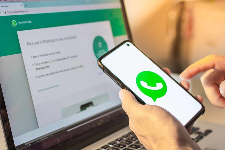 Vírus que se espalha pelo WhatsApp pode roubar dados bancários