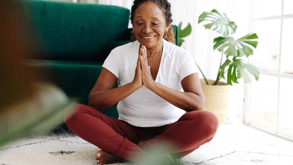 5 apps de meditação e relaxamento para aliviar o estresse