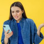 7 sinais de que o uso do celular já está