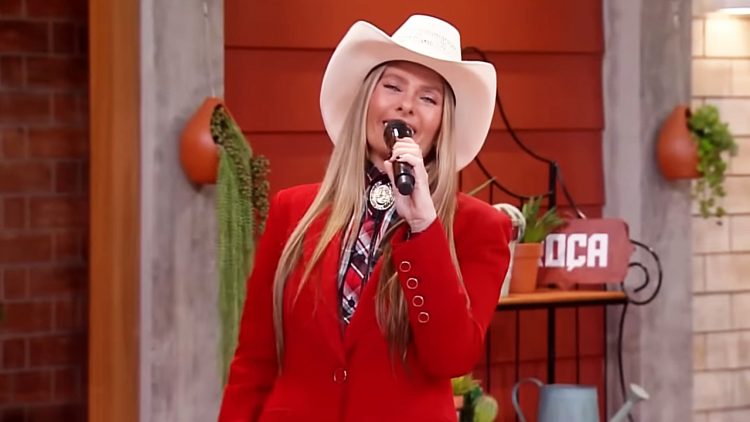 A Fazenda 17: Calcinha suja volta a ser tema no