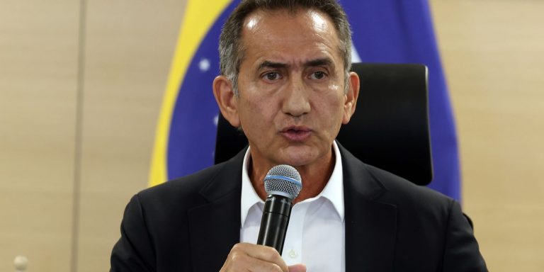 Ainda é impossível mensurar todos os danos do tornado, diz