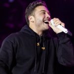 Após fechar com a Globo, Safadão não descarta apresentar programa