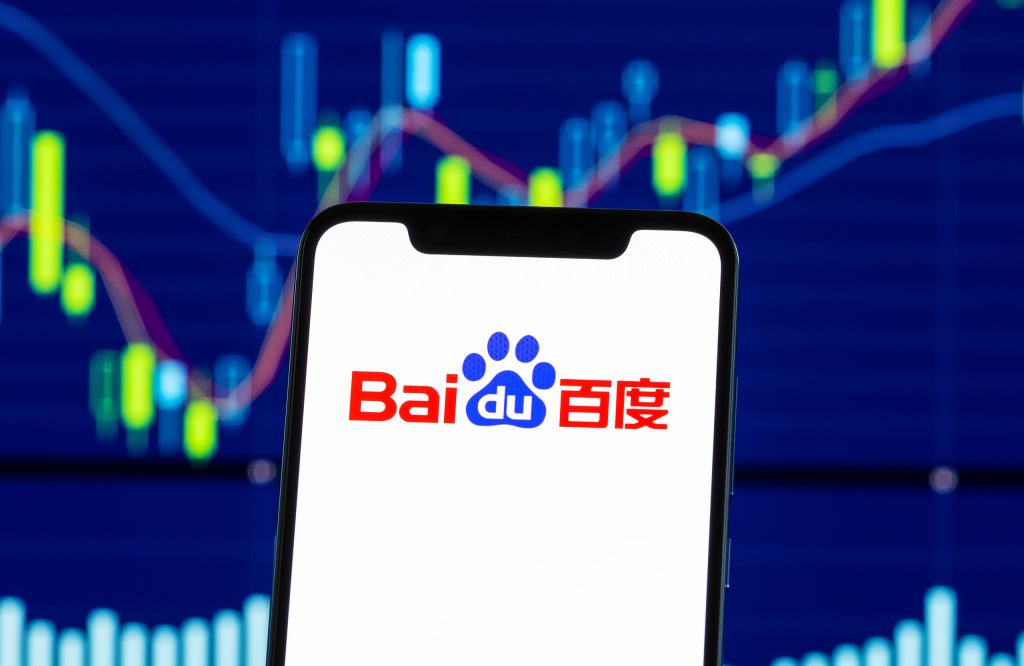 Baidu amplia atuação para liderar IA no mercado chinês