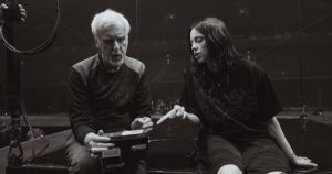 Billie Eilish anuncia filme-concerto realizado por James Cameron
