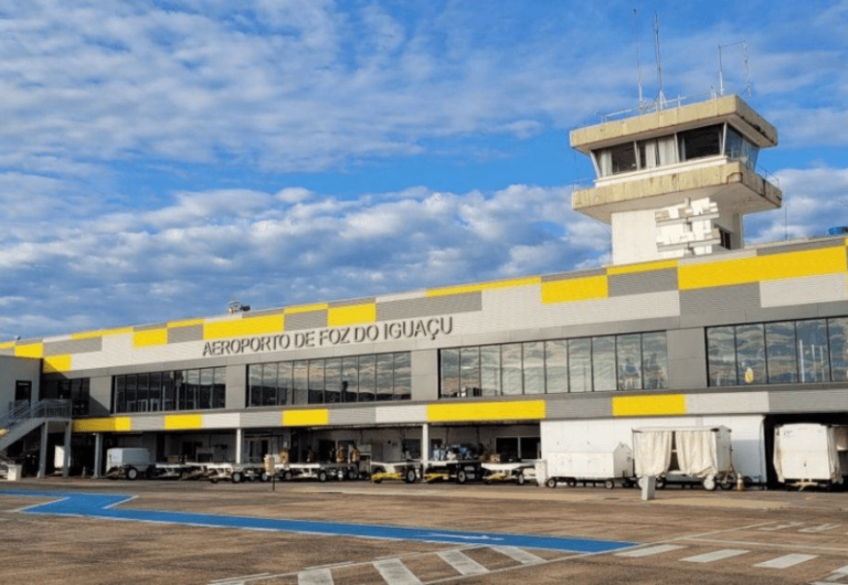 CCR/Motiva anuncia venda de 17 aeroportos brasileiros para empresa mexicana